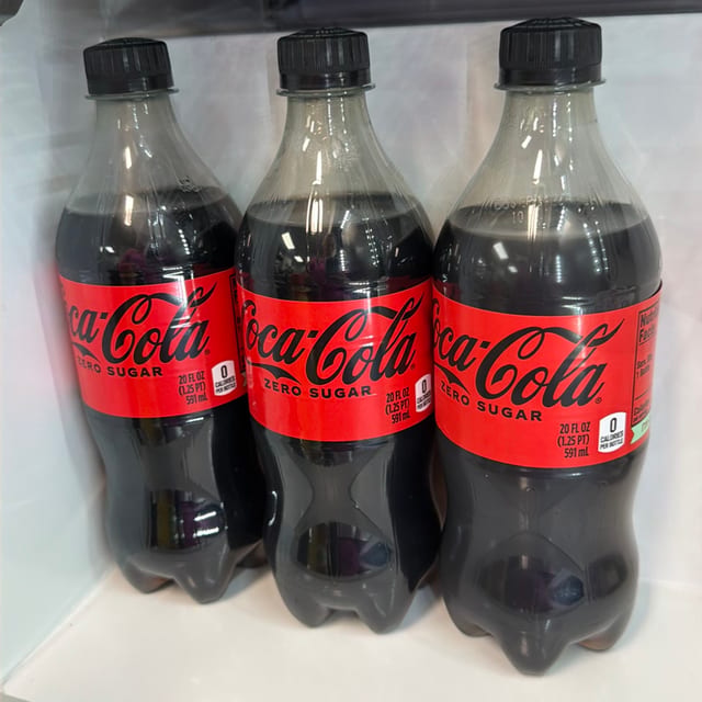 20oz Coke Zero.